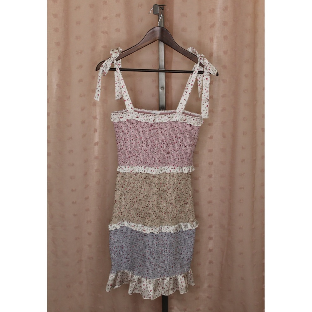 Ruffle Tiered Storia Smock Dress Size S